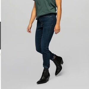 Revtown Sky-High Slim Jeans